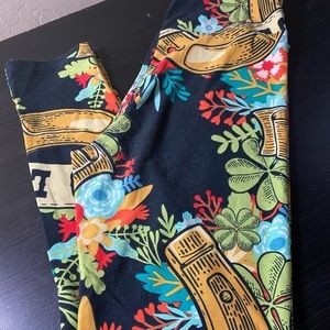 Lularoe Tween Leggings-Good Luck Horse shoe